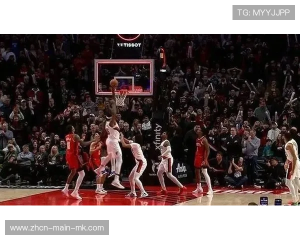 联盟调查开拓者火箭比赛末节时间回放争议，裁判判罚成焦点